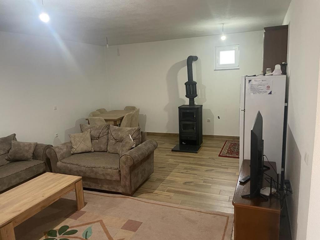 Villa Giti Boge Екстер'єр фото